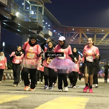 Runner Photo 8617078