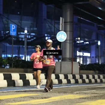 Runner Photo 8617300