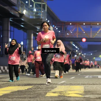 Runner Photo 8617324