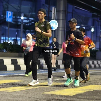 Runner Photo 8617444