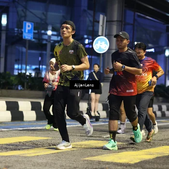 Runner Photo 8617449