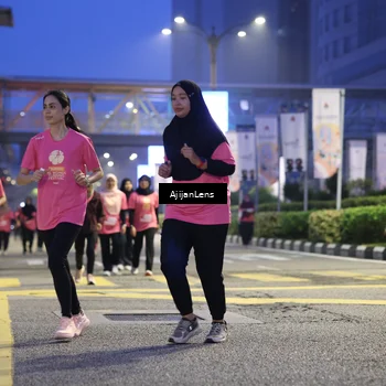 Runner Photo 8617460