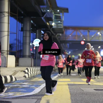 Runner Photo 8617474