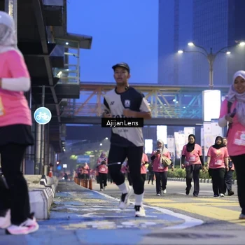 Runner Photo 8617543