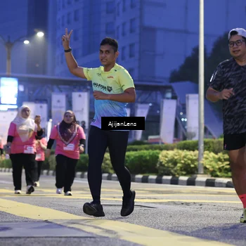 Runner Photo 8617578