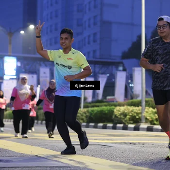 Runner Photo 8617579