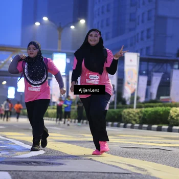 Runner Photo 8617604