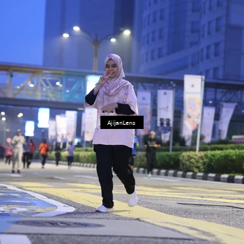 Runner Photo 8617612