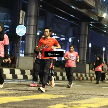 Runner Photo 8617711