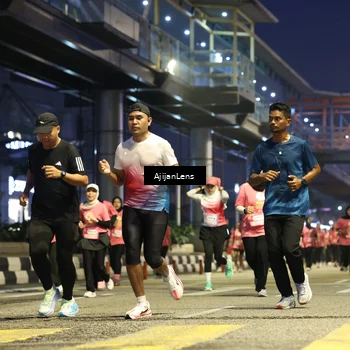 Runner Photo 8617823