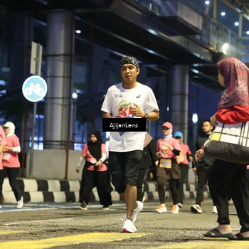 Runner Photo 8617908