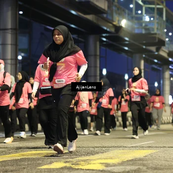 Runner Photo 8618073
