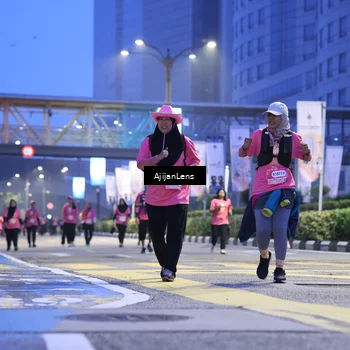 Runner Photo 8618098