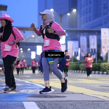 Runner Photo 8618104