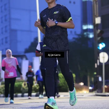 Runner Photo 8618155