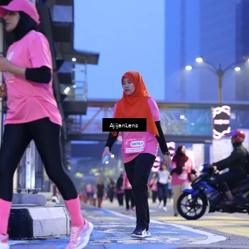 Runner Photo 8618183