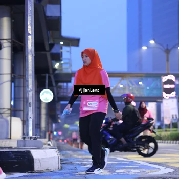 Runner Photo 8618189