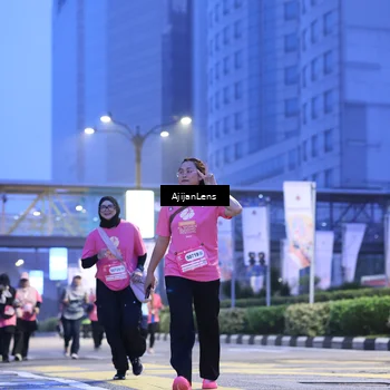 Runner Photo 8618200