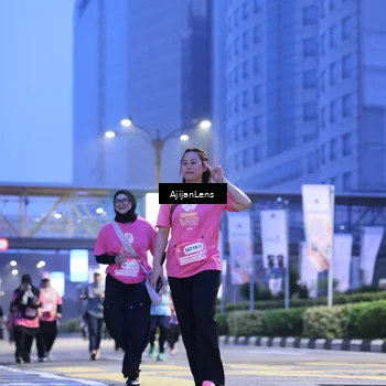 Runner Photo 8618201