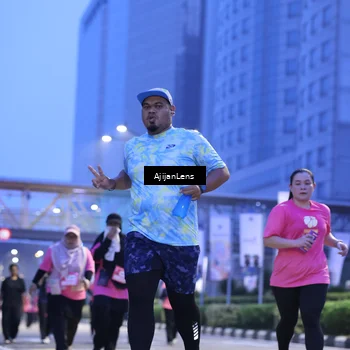 Runner Photo 8618204