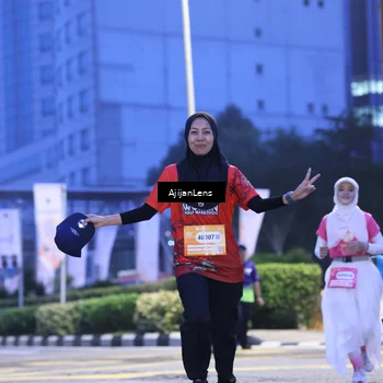 Runner Photo 8618235