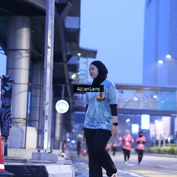 Runner Photo 8618250