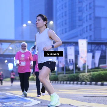 Runner Photo 8618274