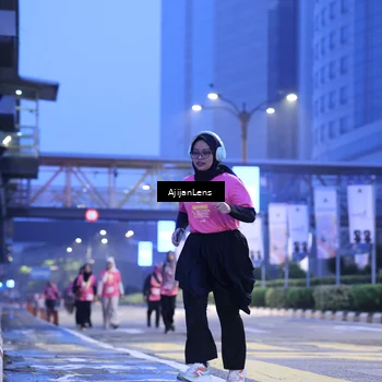 Runner Photo 8618281