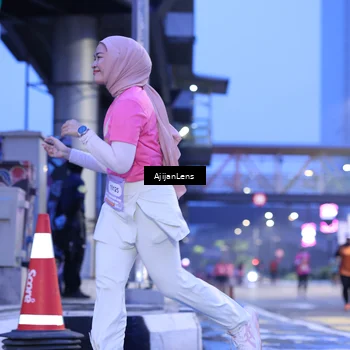 Runner Photo 8618339