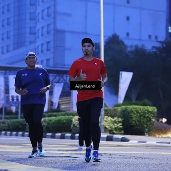 Runner Photo 8618364
