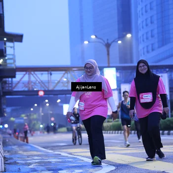 Runner Photo 8618412