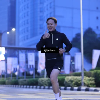 Runner Photo 8618427