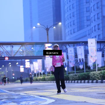 Runner Photo 8618431