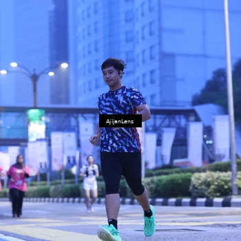 Runner Photo 8618478