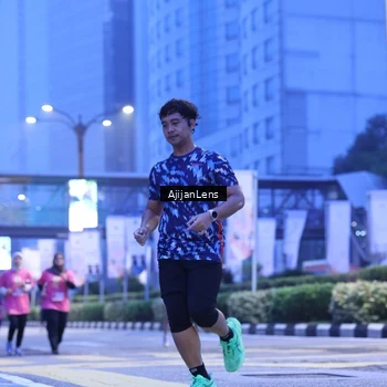 Runner Photo 8618484