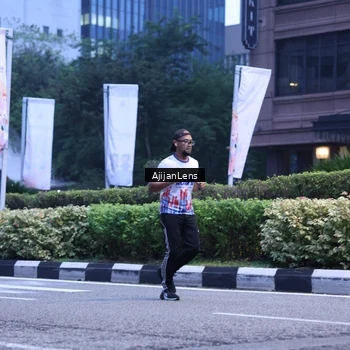 Runner Photo 8618613