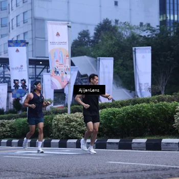 Runner Photo 8618673