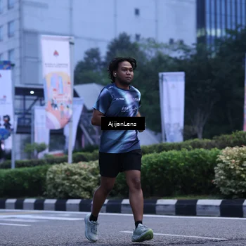 Runner Photo 8618674