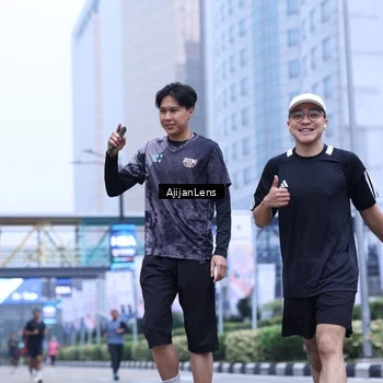 Runner Photo 8618700