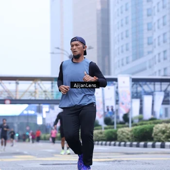Runner Photo 8618703