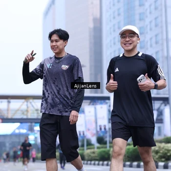 Runner Photo 8618704