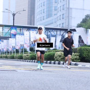 Runner Photo 8618714