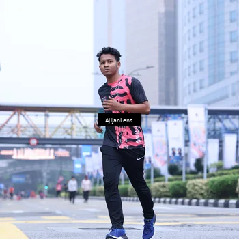 Runner Photo 8618719