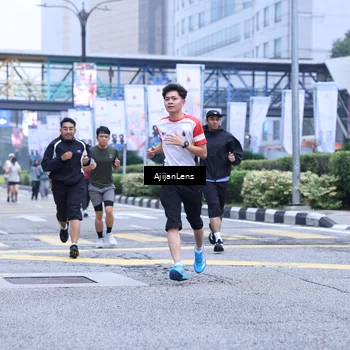 Runner Photo 8618780