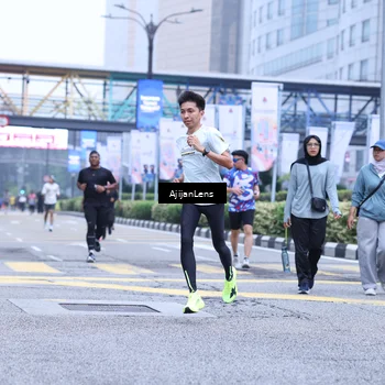 Runner Photo 8618798