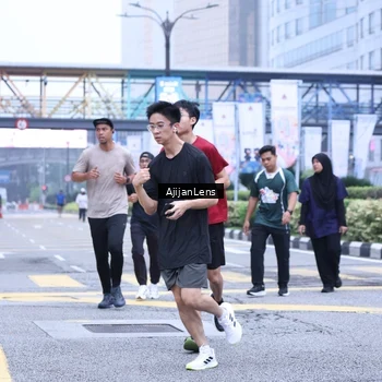Runner Photo 8618829