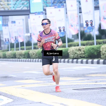 Runner Photo 8618854