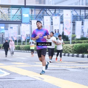 Runner Photo 8618871