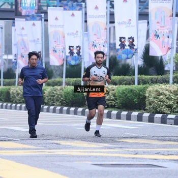 Runner Photo 8618886