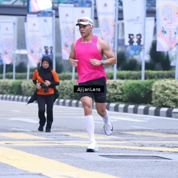 Runner Photo 8618894